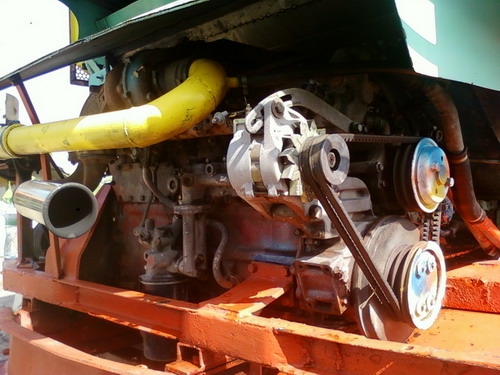 ขายรถเกี่ยวข้าว มีอุ้ม ไซโลปรับระดับ เครื่องยนต์ HO7C TURBO ตัวเดิน 12