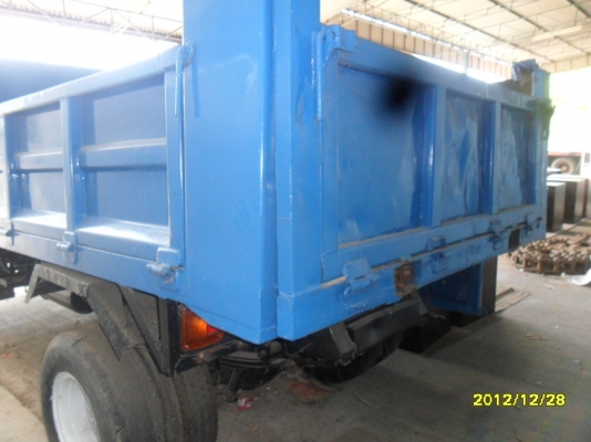 ขายรถดั้มหกล้อเครื่องwo4d