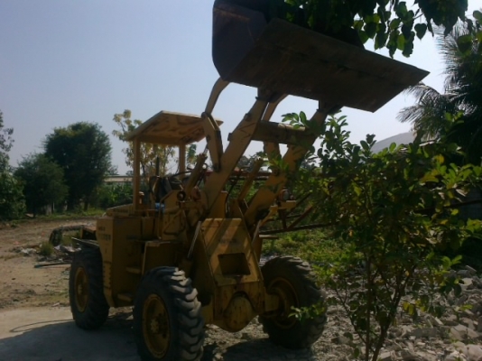 ขาย รถตัก รถเครน และแมคโค เรามีรถให้ท่านเลือกหลายคัน เก่านอกมีเอกสาร มีหลายคันให้เลือก รับทำไฟแนนร์ให้ครับ