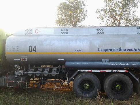 ขายถังน้ำมัน 16000 ลิตร โหลดล่างพร้อมอุปกรณ์สวยๆถูกๆ