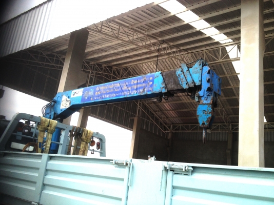 สิบล้อเพลาเดียวติดเครน 3.6 ตัน 5 ปลอก 4 ชัก ยาวสะใจราคาถูก