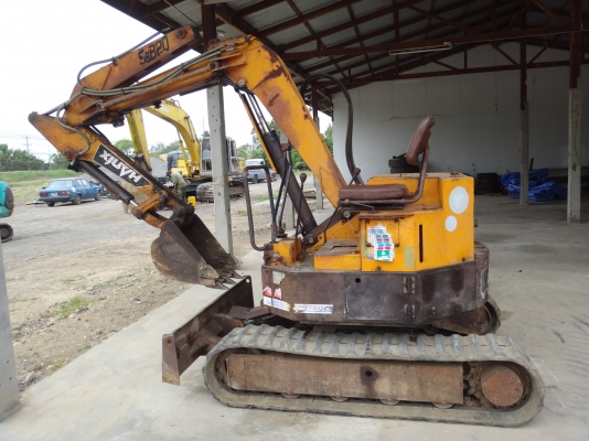 ขายลดราคาแบคโฮเล็กเก่าญี่ปุ่นราคาถูก