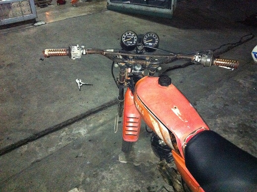 ขาย dt125mono ทะเบียนโอน ขาย 25000 บาท (ฟรีส่งต่างจังหวัด)