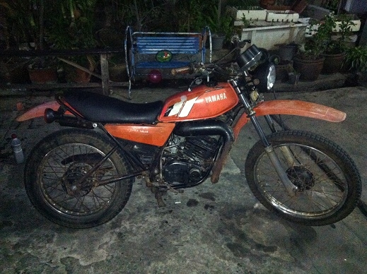 ขาย dt125mono ทะเบียนโอน ขาย 25000 บาท (ฟรีส่งต่างจังหวัด)