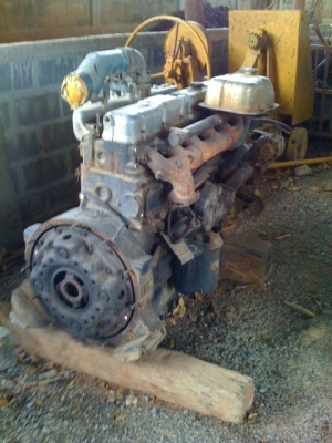 เครื่อง NISSAN UD CW - 30 PE 6 225 HPS