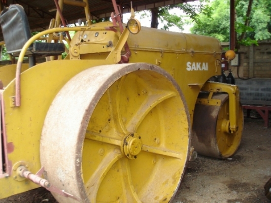 รถบดสามล้อเหล็ก SAKAI รุ่น KM-10