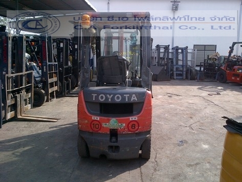 ขาย รถโฟล์คลิฟท์ TOYOTA รุ่น 8-FG15 ขาย รถโฟล์คลิฟท์ TOYOTA รุ่น 8-FG15