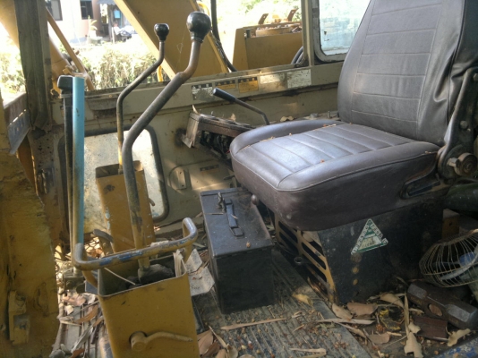 ขายรถแบคโฮ KOMATSU PC-60-5 รถใช้งานได้ เครื่องแน้น ปั้มแรง ช้วงล้างเต็ม