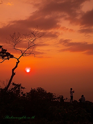 ขายรถบัสพัดลม 950,000.- ซื้อขายแล้ว ขายรถบัสพัดลม 950,000.- ซื้อขายแล้ว