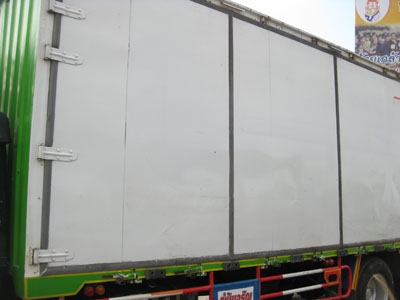 ขาย 6 ล้อ Roc 195 ตู้แห้ง ห้างแท้ สภาพสวยมาก กล้ารับประกัน Tel. 088-4501277 โทรได้ตลอด 24 ชม.