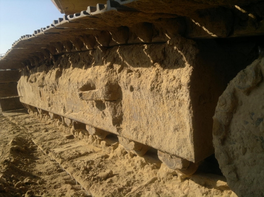 ขายรถแบคโฮ KOMATSU PC-200-5 ตูดแดง ครอนโทรนสั้น พร้อมใช้ ไฟฟ้า โซ้ 85\% ราคาย้อมๆตามสภาพ สนใจริบจองเลย