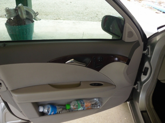 BENZ E220 CDI CLASSIC(ดีเซล)ปี2004 มีม่านหลัง BENZ E220 CDI CLASSIC(ดีเซล)ปี2004 มีม่านหลัง