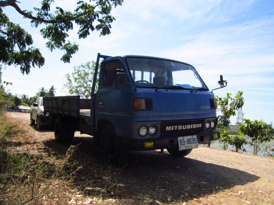 ขาย 6ล้อมิซู. CANTER. 100 แรง สภาพเดิมๆ พร้อมใช้ ขายไป จังหวัด สุรินทร์ แล้วครับ ต้อนรับปีใหม่ ขาย 6ล้อมิซู. CANTER. 100 แรง สภาพเดิมๆ พร้อมใช้ ขายไป จังหวัด สุรินทร์ แล้วครับ ต้อนรับปีใหม่