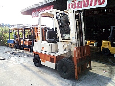 ขายรถยกนิสสัน 1.8 ตัน เครื่องดีเซล กระบอกคู่ ยางตันใหม่ เสาสูง 3 เมตร พวงมาลัยเพาเว่อร์ สีเดิมจากนอก นำเข้าจากญี่ปุ่น ใช้งานได้ทันที ขายรถยกนิสสัน 1.8 ตัน เครื่องดีเซล กระบอกคู่ ยางตันใหม่ เสาสูง 3 เมตร พวงมาลัยเพาเว่อร์ สีเดิมจากนอก นำเข้าจากญี่ปุ่น ใช้งานได้ทันที