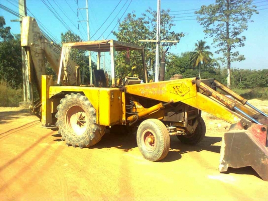 ขาย ตักหน้าขุดหลัง JCB สวยสภาพดี ขาย ตักหน้าขุดหลัง JCB สวยสภาพดี