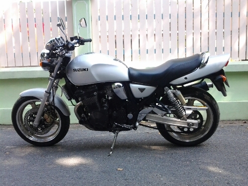 suzuki inazuma 400 cc y 98-20 สำหรับคนมือหนัก รอบจัด เครื่องแห้ง เงียบ บิดติดมือ รถสวย สียังใหม่ ล้อปัดเงา ยางได้อีกนาน ขี่ดีมาก เท่ได้อีก ทะเบียนเต็ม โอนนอกนะจ๊ะ ราคาเปิด 85000 รับแลก เทิร์น ครับ