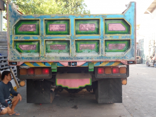 ขายรถดัมพ์ ISUZU 10 ล้อ FVZ 175 แรงม้า 2 เพลา สภาำพเดิมไม่ได้ดัดแปลง