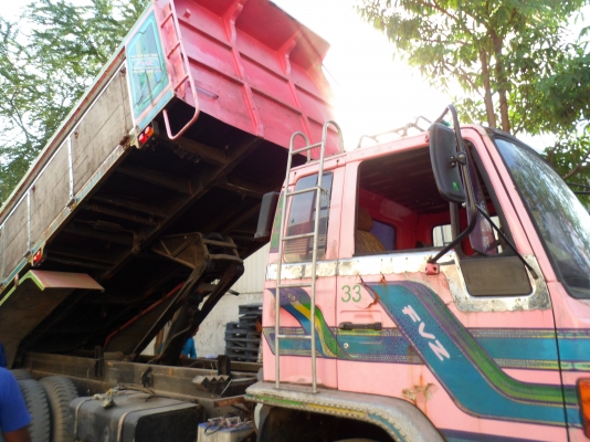 ขายรถดัมพ์ ISUZU 10 ล้อ FVZ 175 แรงม้า 2 เพลา สภาำพเดิมไม่ได้ดัดแปลง