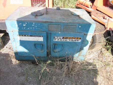 ขาย-เครื่องเชื่อมพร้อมปั่นไฟในตัว KUBOTA: F200S-2 เครื่องดีเซล 2 สูบ เก่าจากญี่ปุ่น