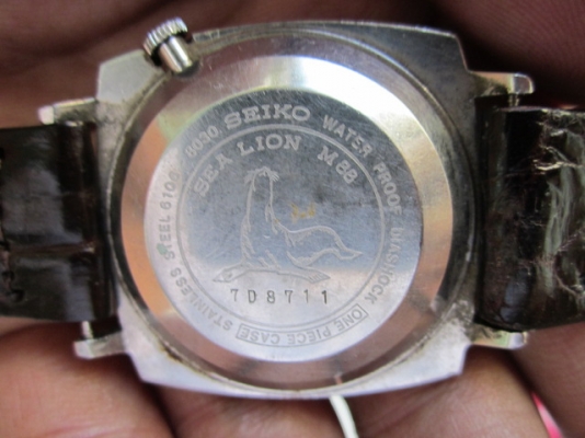 +++++ SEIKO แมวน้ำ M.88 สองหน้าต่าง +++++ +++++ SEIKO แมวน้ำ M.88 สองหน้าต่าง +++++