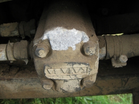 ขายถูกตามสภาพ-รถขุด FURUKAWA: FH 10A สภาพเครื่องดี เพียงแต่โรลเลอร์แตกเท่านั้น