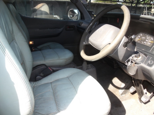 ขาย Toyota รถตู้หัวจรวจ ช่วงยาว Super custom ปี2000.