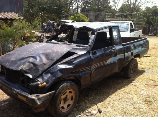 ขายซากมาสด้า ราคา 15000 บาท ลดแล้ว