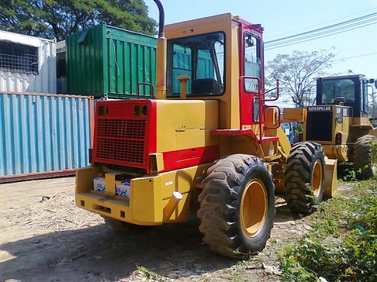 รถตัก KOMATSU WA120-1 S/N 1213x รถสวย พร้อมใช้งาน เก็บสีสวยมาบาง ๆ รถสวยกิ๊ก ชอบราคาเท่าไรต่อรองได้ครับ