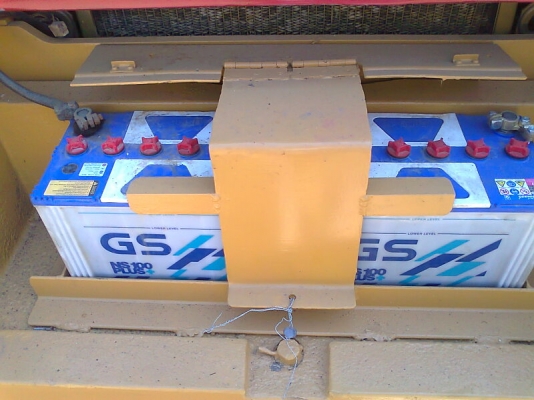 รถตัก KOMATSU WA120-1 S/N 1213x รถสวย พร้อมใช้งาน เก็บสีสวยมาบาง ๆ รถสวยกิ๊ก ชอบราคาเท่าไรต่อรองได้ครับ