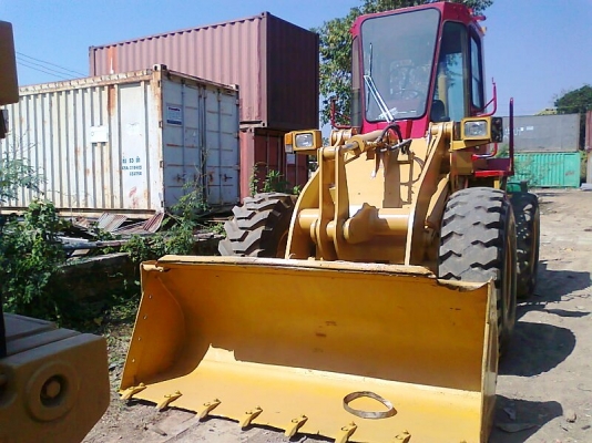 รถตัก KOMATSU WA120-1 S/N 1213x รถสวย พร้อมใช้งาน เก็บสีสวยมาบาง ๆ รถสวยกิ๊ก ชอบราคาเท่าไรต่อรองได้ครับ