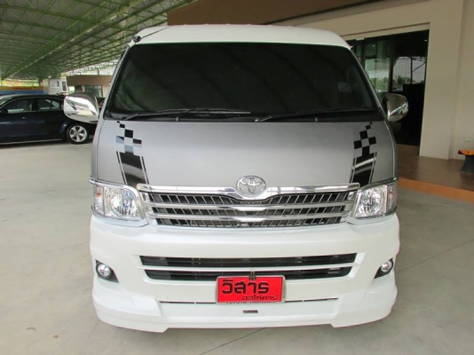 TOYOTA VENTURY 2.7  AT ปี 2012