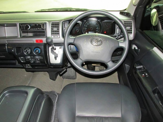 TOYOTA VENTURY 2.7 AT ปี 2012 TOYOTA VENTURY 2.7 AT ปี 2012