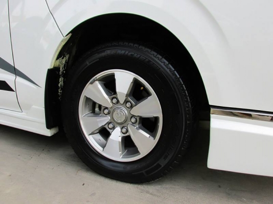 TOYOTA VENTURY 2.7 AT ปี 2012 TOYOTA VENTURY 2.7 AT ปี 2012