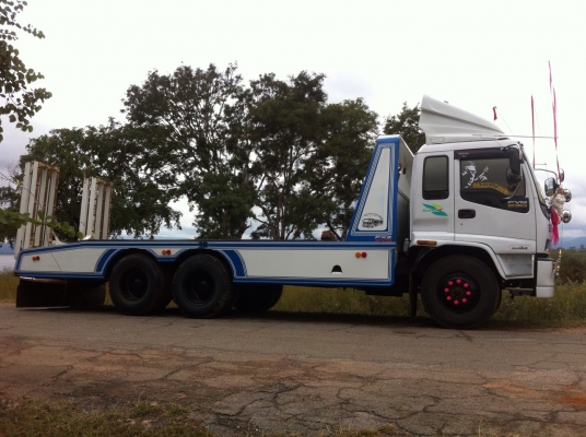 ISUZU FVM  195 Hp วางหัว DECA กระบะบรรทุกรถเกี่ยวต่อใหม่ๆครับ(ทีมงานรถคุณภาพ)