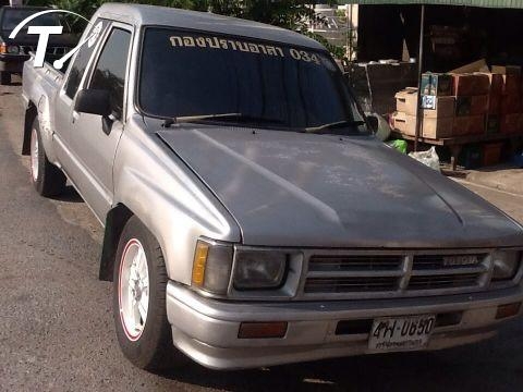 TOYOTA HILUX LN สภาพ สวยๆ พวงมาลัยเพาเวอร์ TOYOTA HILUX LN สภาพ สวยๆ พวงมาลัยเพาเวอร์