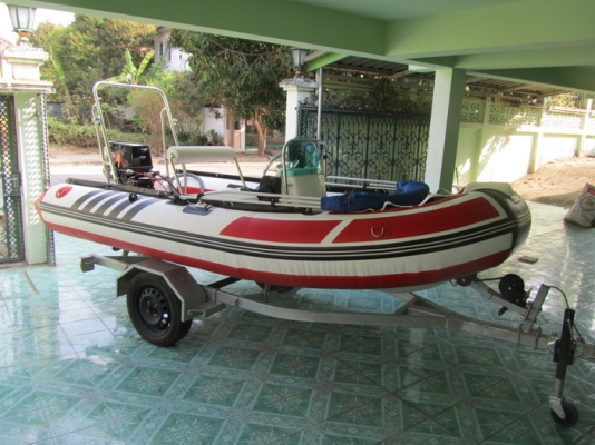 ขายเรือยางท้องไฟเบอร์Tohatsu30แรงสภาพใหม่