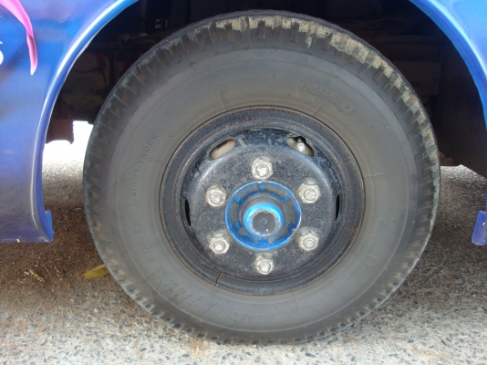 ขายด่วนรถบัสปรับอากาศ 9 เมตรสวยมากๆหาแบบนี้ไม่ได้แล้ว สีใหม่ทำได้ไม่กี่เดือน แอร์เย็นฉ่ำ เครื่องเสียงเต็มๆ เจ้าของดูแลอย่างดีไม่เคยมีปัญหา