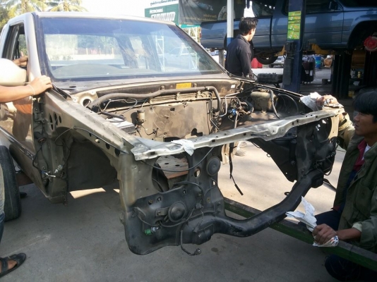 ชิ้นส่วนบอดี้พาร์ท ช่วงล่าง  ส่งได้ทั่วไทย