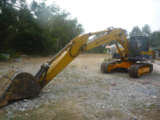 ขายแบ็คโฮ komatsu pc200-รุ่น3