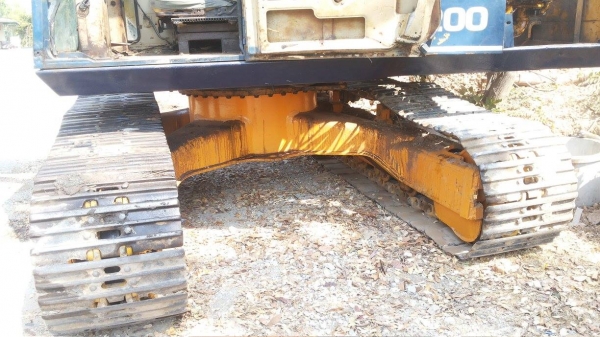 ขายแบ็คโฮ komatsu pc200-รุ่น3