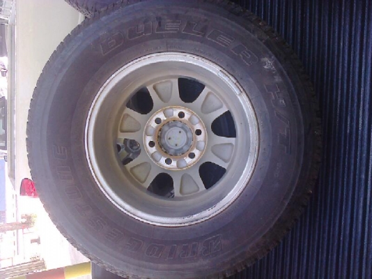 แม็กซ์วีโก้แชม16พร้อมยางบิดโตนดอกสวยๆ2657016ปี12 แม็กซ์วีโก้แชม16พร้อมยางบิดโตนดอกสวยๆ2657016ปี12