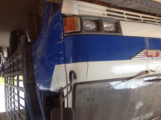 Hino KM777