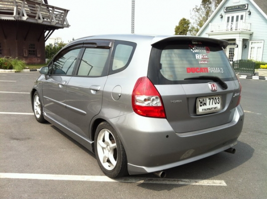 ### ขาย HONDA JAZZ ปี 2004 ###