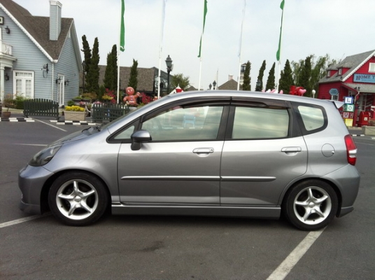### ขาย HONDA JAZZ ปี 2004 ###