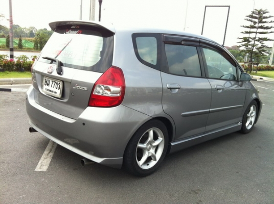 ### ขาย HONDA JAZZ ปี 2004 ###