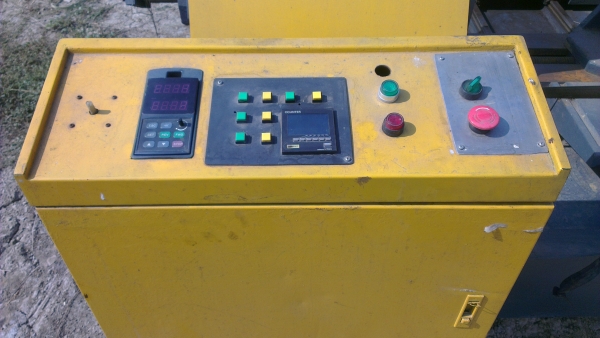 Sell> ขายเลื่อยสายพาน Band Saw มือสอง เทียบกับ Amada 400 ตัวใหญ่ เป็นเครื่อง กึ่งออโต้ครับ กำแพงแสน นครปฐมครับ