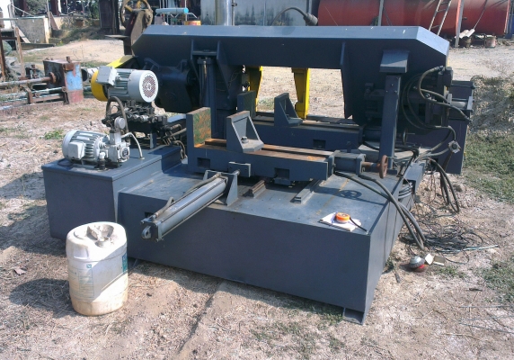 Sell> ขายเลื่อยสายพาน Band Saw มือสอง เทียบกับ Amada 400 ตัวใหญ่ เป็นเครื่อง กึ่งออโต้ครับ กำแพงแสน นครปฐมครับ