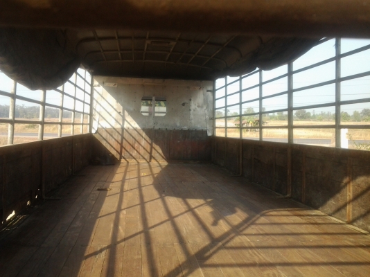 HINO  FC146  เครื่องWO6D  150แรงม้ายาว  6เมตร30เครื่องดีแอร์