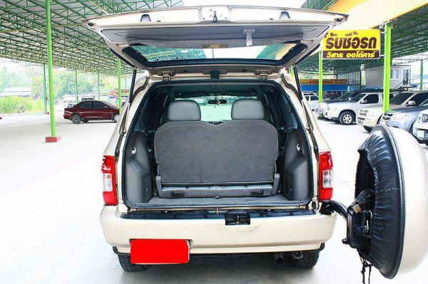 ISUZU D-MAX ADVENTURE Master 3.0 AT ปี 2003