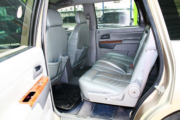 ISUZU D-MAX ADVENTURE Master 3.0 AT ปี 2003